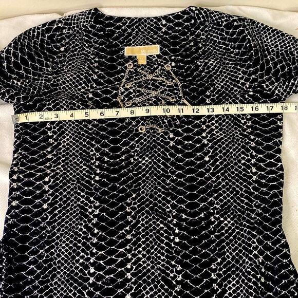 Michael Kors Gray Snake Reptile Animal Print Lace Up Chain Accent Dress XS - Picture 10 of 15